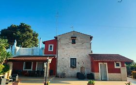 Donna Isabella Conversano
